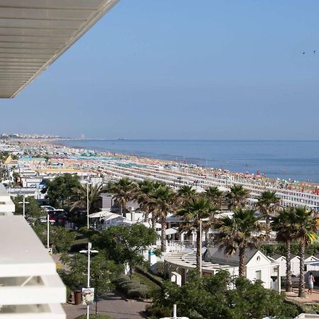 Club Hotel Riccione Exterior foto